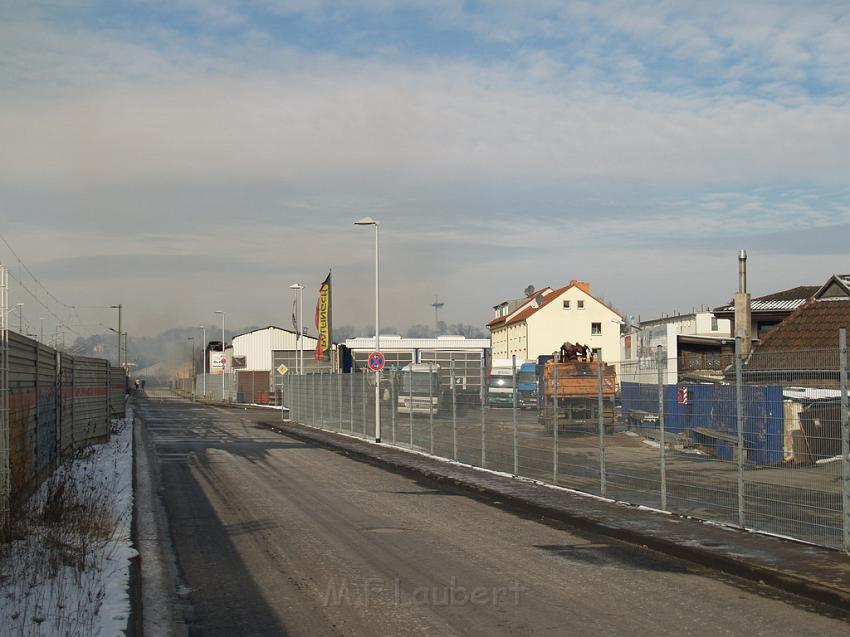 Grossbrand Holzlager Siegburg Industriestr P158.JPG